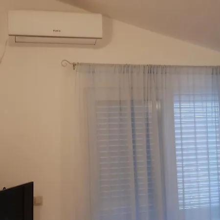 Glavanci 600m From The Sea By Ta Leut Agency Apartament