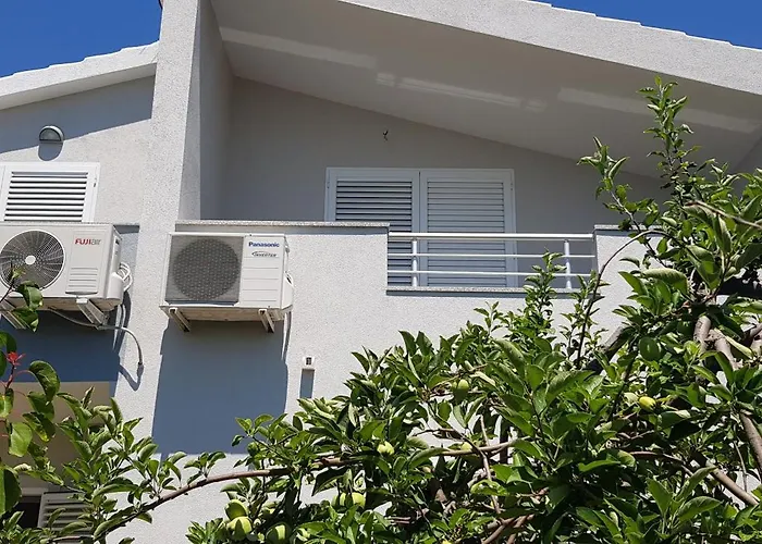 Glavanci 600m From The Sea By Ta Leut Agency * Privlaka (Zadar)